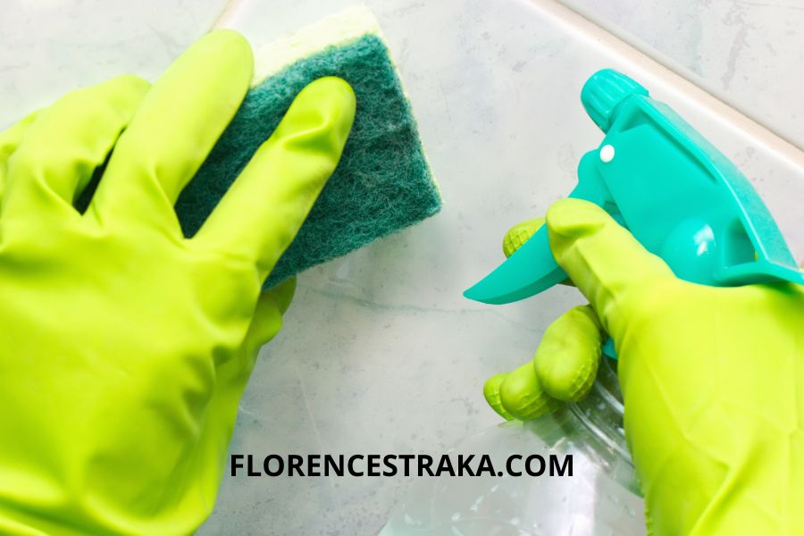 Cleaning a Bathroom Without Mixing Chemicals Simple Tips