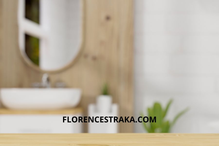 Cleaning the bathroom quickly: Clear the Counters